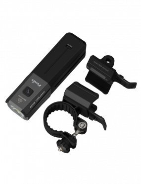 La Fenix BC22R est une lampe de vélo de route rechargeable haute perfo